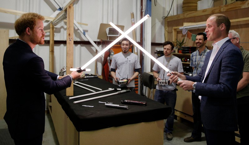 Prinz Harry und Prinz William spielten in „Star Wars – Die letzten Jedi“ mit. Ihre Szene wurde allerdings rausgeschnitten.