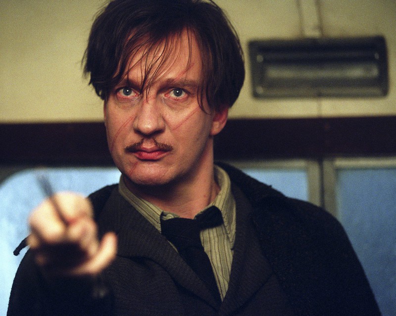 Die Harry Potter Welt diskriminiert einige ihrer Wesen, wie zum Beispiel Werwölfe wie Remus Lupin.
