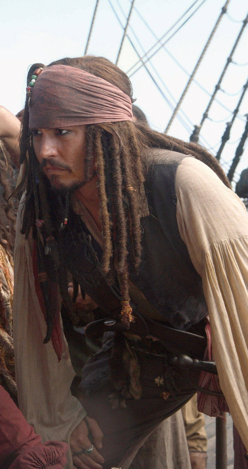 In "Fluch der Karibik" gab es den Filmfehler, dass ein Logo in der Mütze von Jack Sparrow zu sehen war