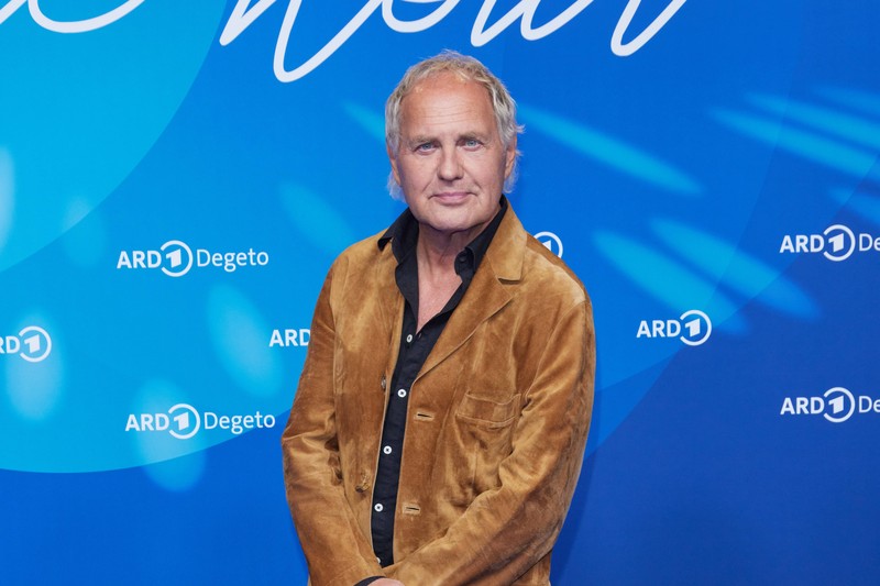 Uwe Ochsenknecht ist noch immer als Schauspieler tätig.