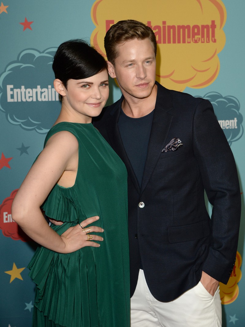 Auf dem Bild sieht man Ginnifer Goodwin und Josh Dallas, die früher mal ein Paar waren.