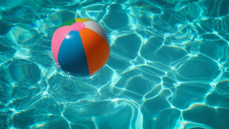 Dieses Bild zeigt einen Pool.