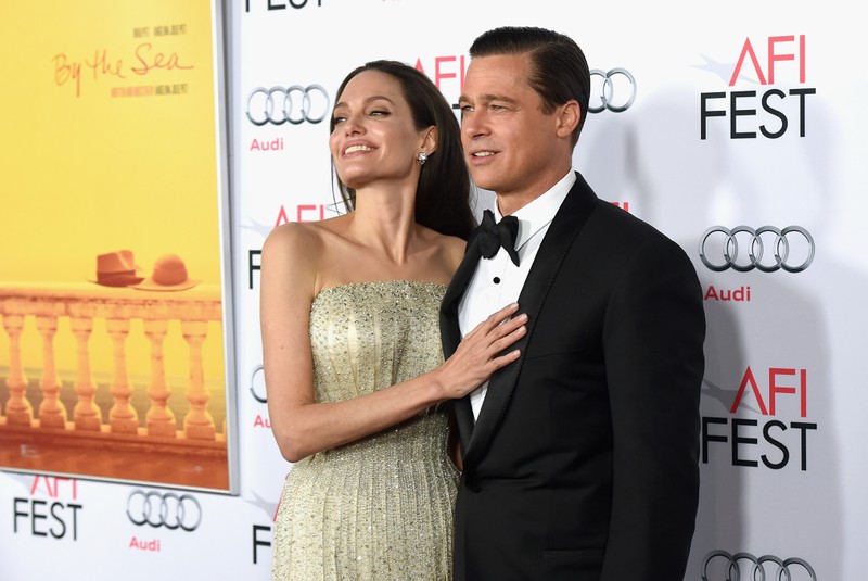 Bei Angelina Jolie und Brad Pitt flogen am Set von „Mr. und Mrs. Smith“ die Funken.