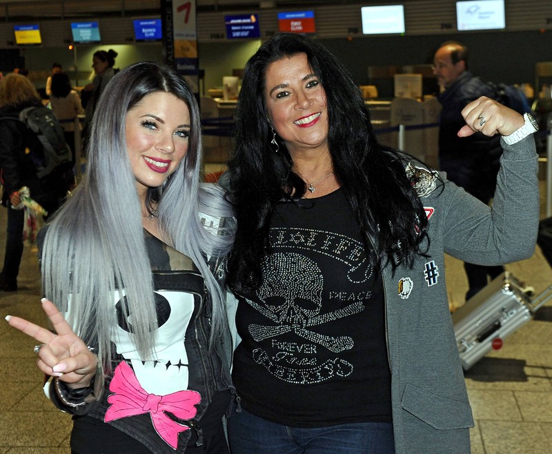 Jenny Frankhauser mit ihrer Mutter Iris Klein.