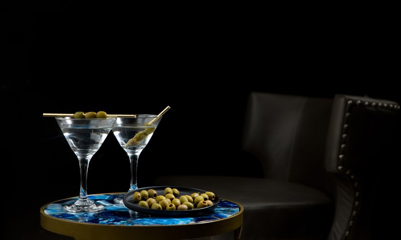 Martini-Gläser mit Oliven