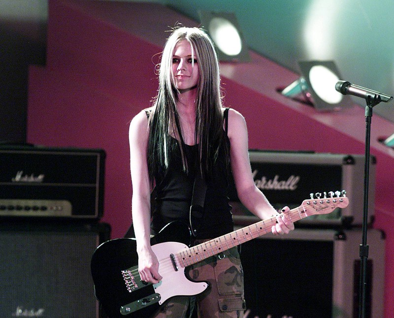 Avril Lavigne war in den 2000er Jahren eine unserer Lieblingsmusikerinnen.