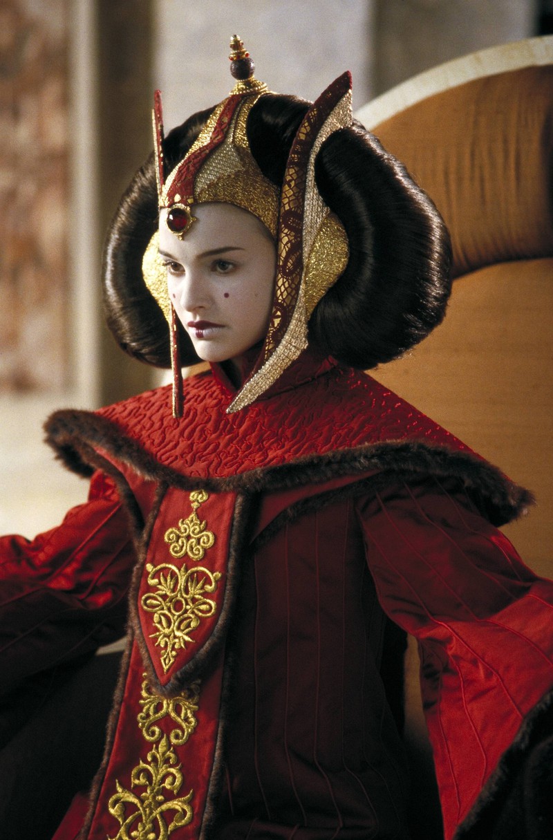 Königin Padmé Amidala spielt in den "Star Wars"-Filmen eine wesentliche Rolle. Verkörpert wurde sie von Schauspielerin Natalie Portman