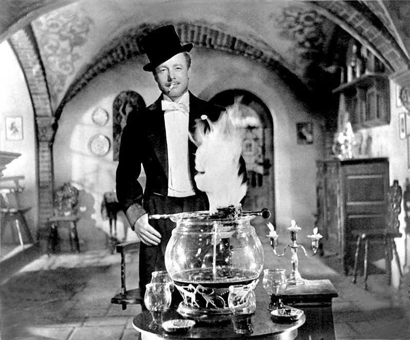 Heinz Rühmann ist bis heute mit der „Feuerzangenbowle“ berühmt.