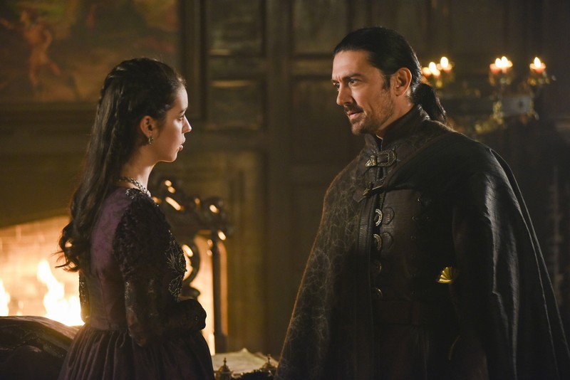 Die Historien-Serie „Reign“ bietet einen bunten Mix aus Lügen und Intrigen.