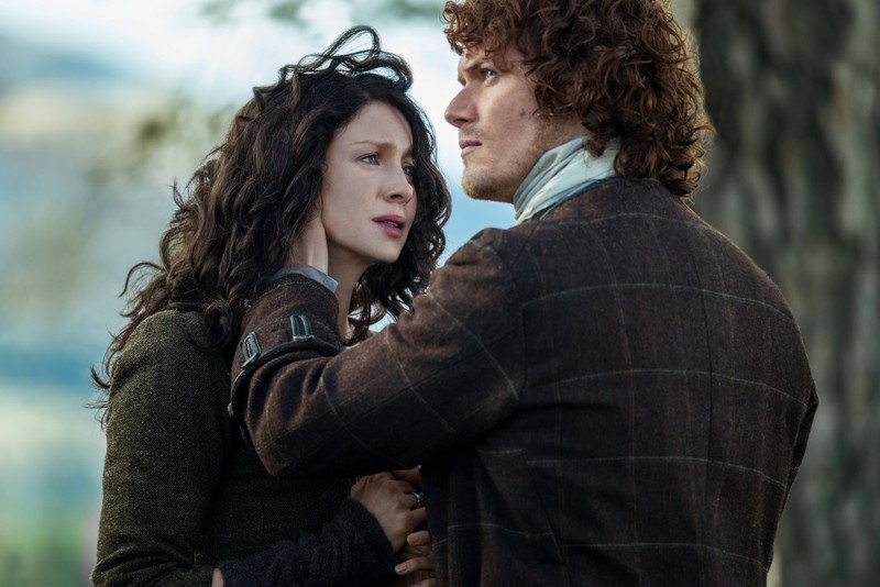 „Outlander“ ist eine beliebte Historien-Serie, deren erste Staffel 2014 erschienen ist.