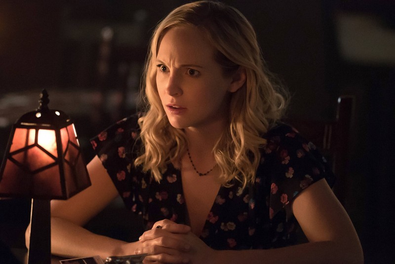Candice King spielt in „Vampire Diaries“ die Blondine Caroline Forbes.