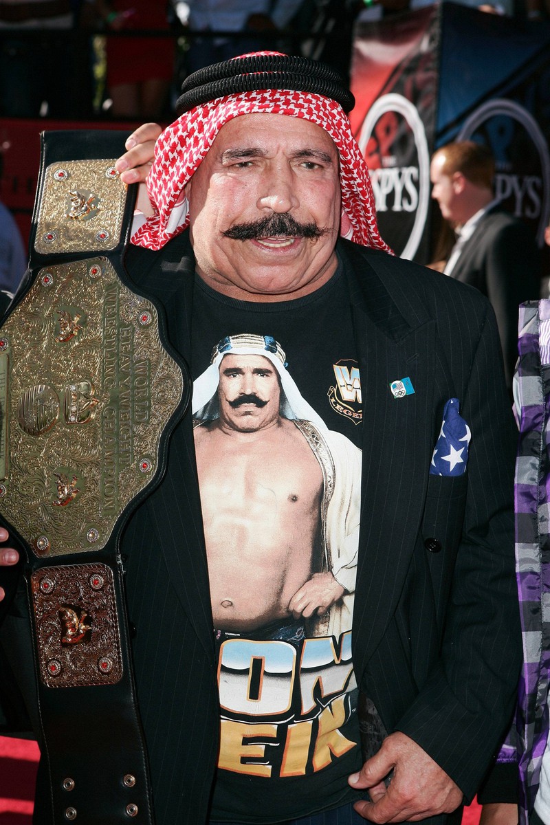 Die Wrestling-Legende Iron Sheik ist im Alter von nur 81 Jahren verstorben.