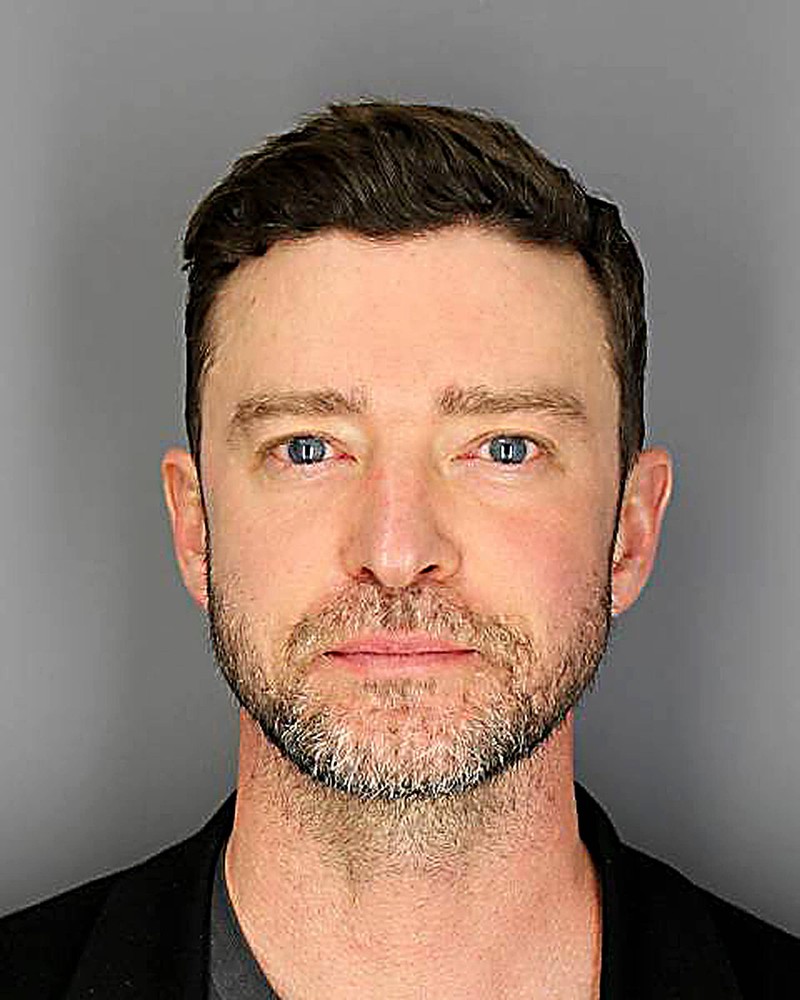 Justin Timberlake wird nach einer Alkoholfahrt im Juni 2024 von der Polizei gestoppt und festgenommen.