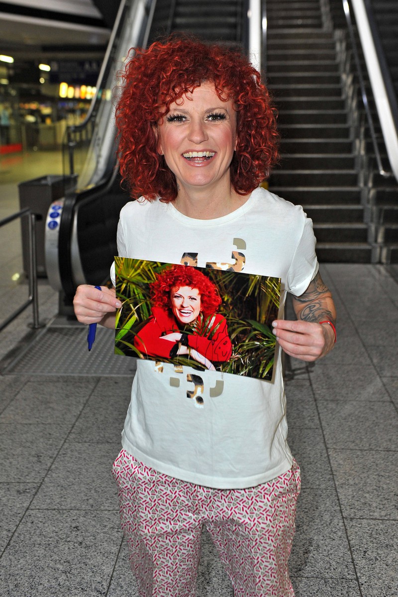 Lucy Diakovska hat früh mit Musik in ihrem Leben begonnen.