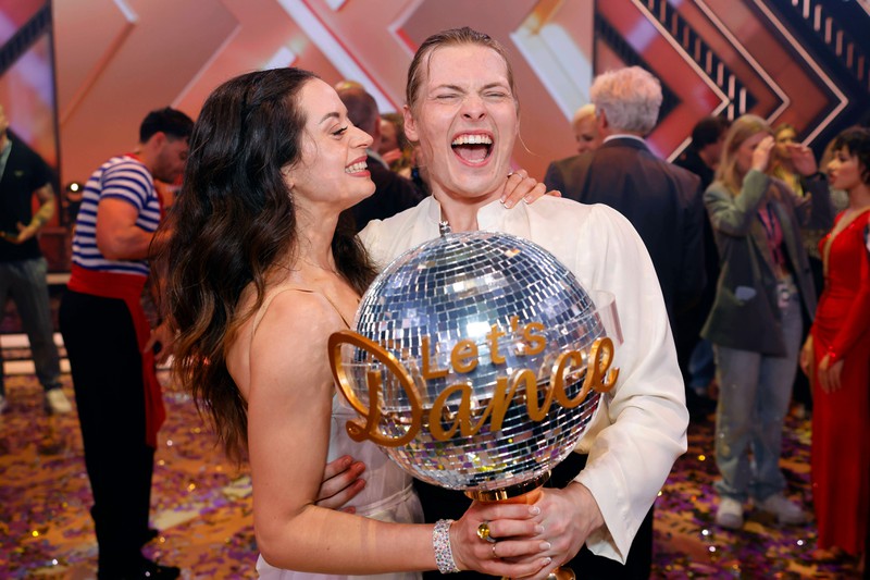 Gabriel Kelly gewinnt 2024 „Let's Dance“ mit hoher Punktzahl