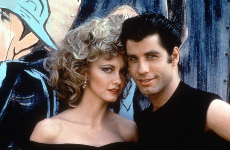 Olivia Newton-John und John Travolta in ihren berühmten Rollen bei „Grease“.