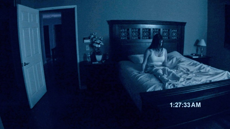 „Paranormal Activity“ kam 2007 eigentlich als kleiner Low-Budget-Horrorfilm ins Kino und wurde überraschend ein Riesenerfolg.