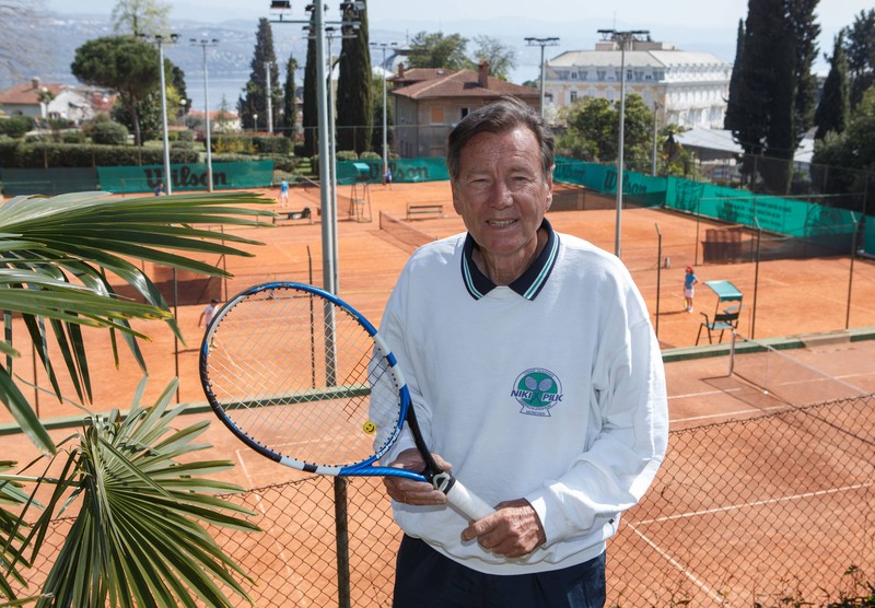 Tennis-Legende Niki Pilic ist im Alter von 86 Jahren verstorben.