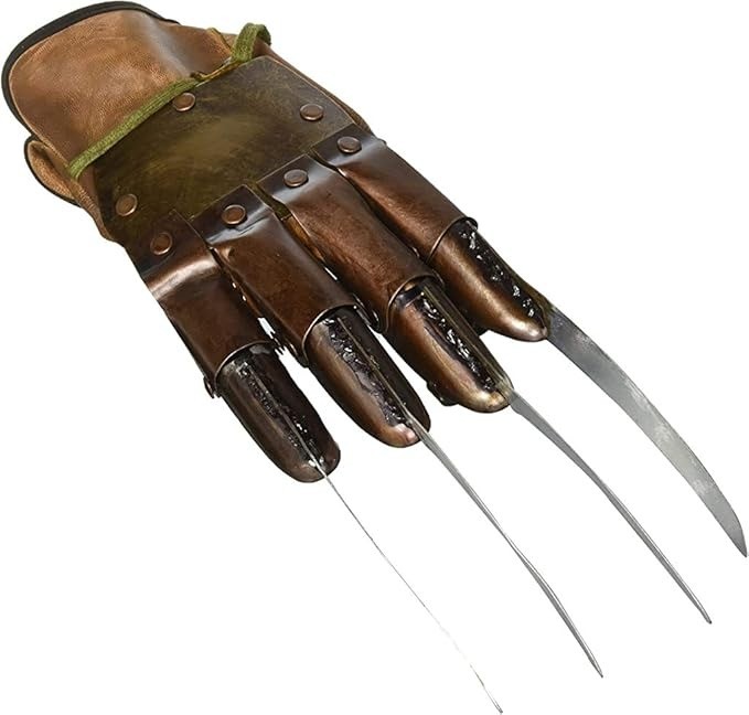 Der Handschuh ist für jeden Fan der Freddy-Krueger-Reihe ein Muss.