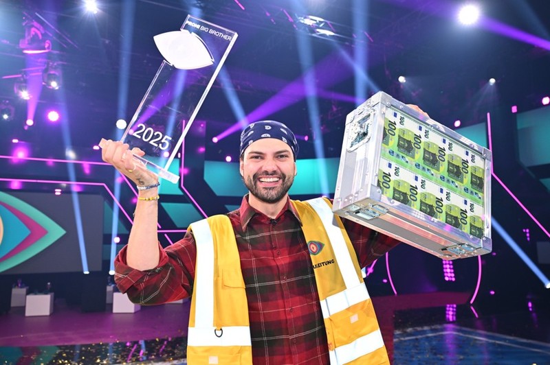 Jimi Blue Ochsenknecht ist der Gewinner von „Promi Big Brother" 2025.