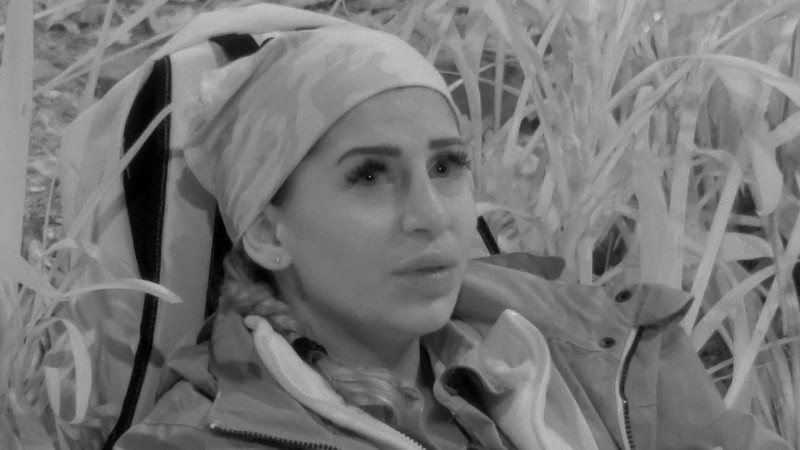 Eva wird bei der Nachtwache auch von Bauer Patrick konfrontiert. Auch die anderen Teilnehmer*innen haben eine Meinung.