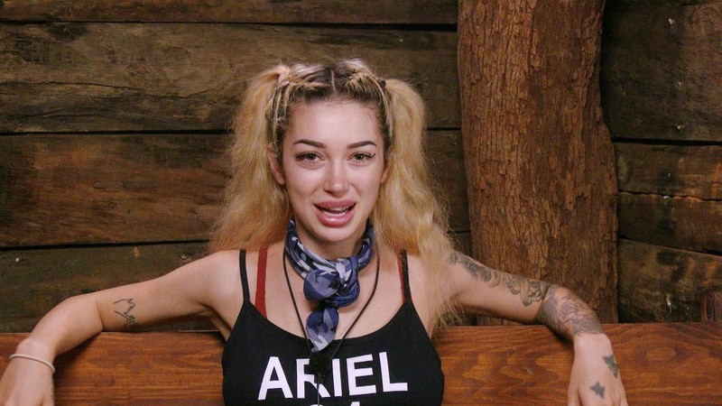 Giuliano Hedinger spricht in der „Stunde danach“ über Ariels Verhalten im Camp.