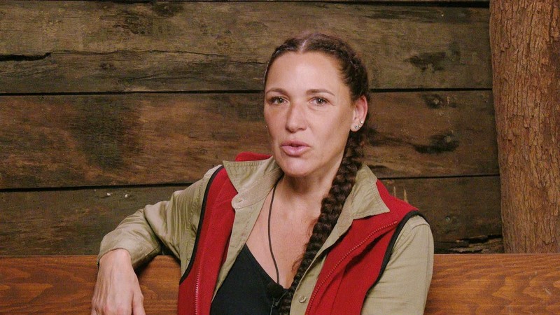 Simone Ballack startete mit einer Ausbildung zur pharmazeutisch-kaufmännischen Angestellten und Jobs in der Gastronomie.