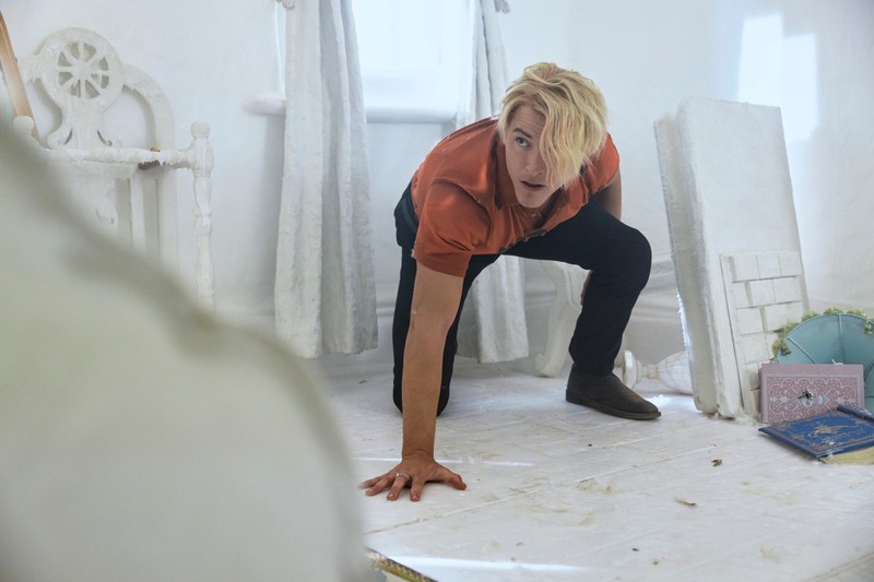 Für seine Rolle als Sanji machte Taz Skylar den schwarzen Gürtel in Taekwondo.