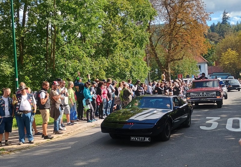 Autokorso mit KITT